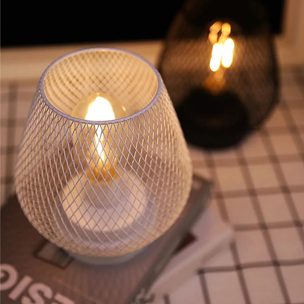 Industrielle Nachttischlampe Käfig