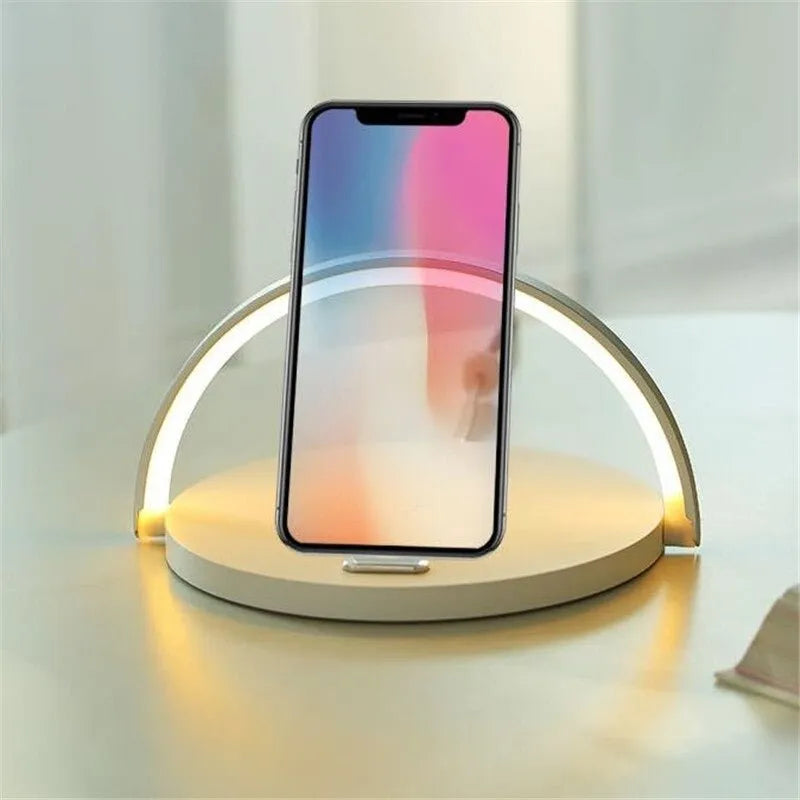 LED Nachttischlampe mit Ladefunktion