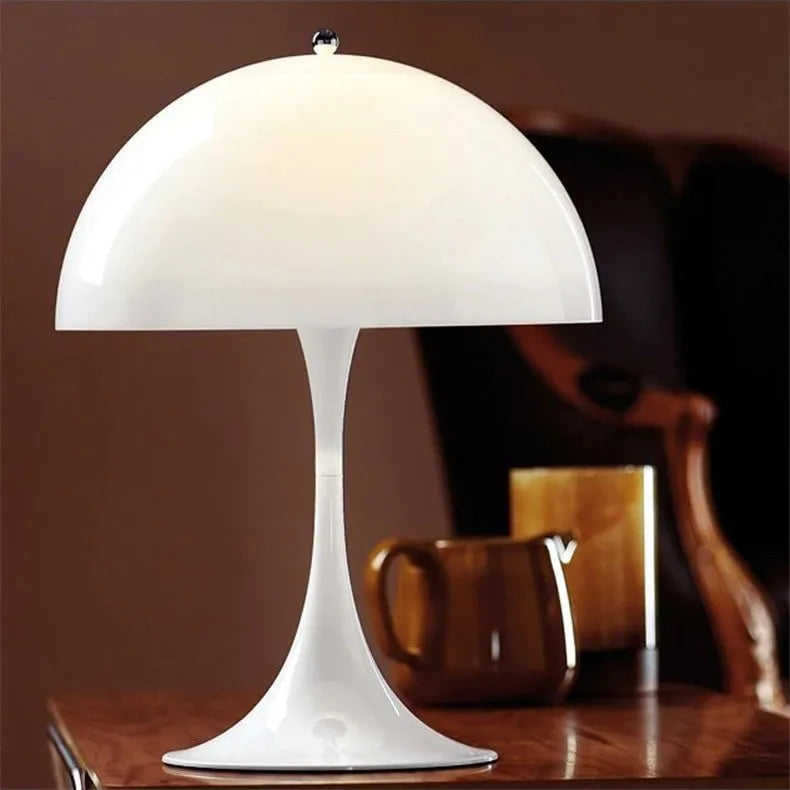 Moderne Pilzförmige Nachttischlampe