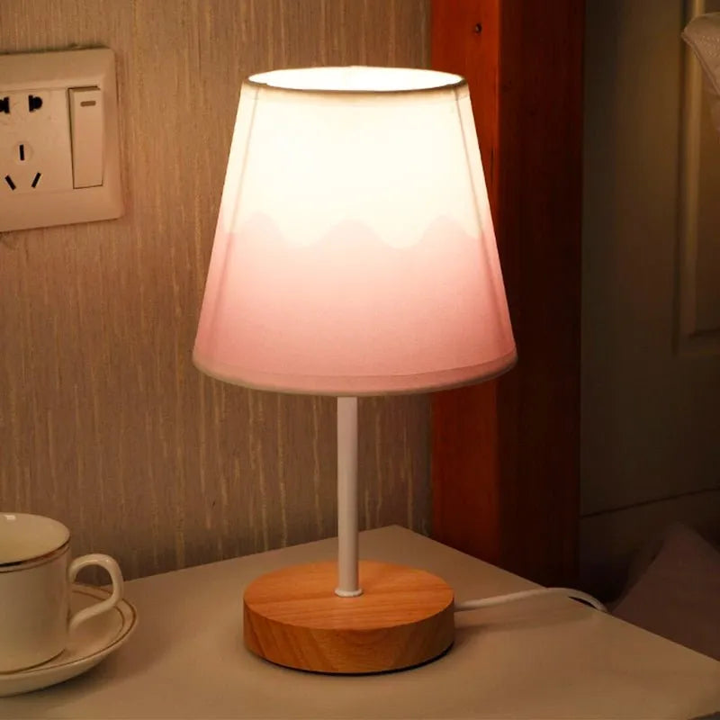 Nachttischlampe Skandinavisches Holz Stella