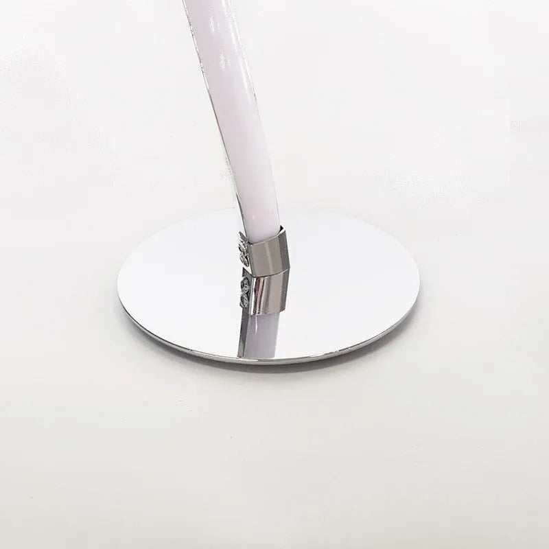 Nachttischlampe Spiraldesign