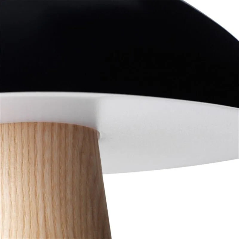 Pilz-Design-Nachttischlampe