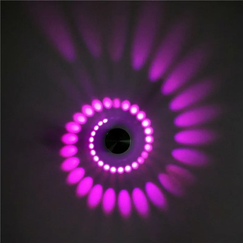 Wandspiralleuchte für Nachttisch