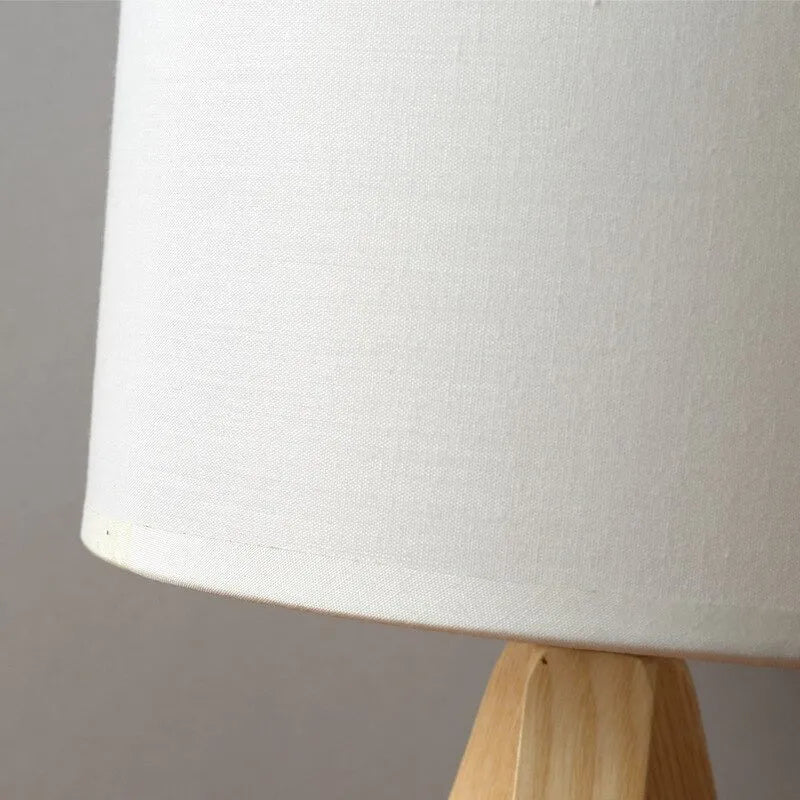 Nachttischlampe Nordic Holz Stativ-Lampe