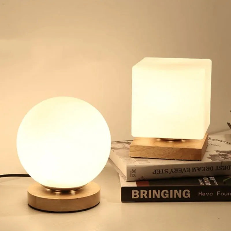 Quadratische LED-Nachttischlampe